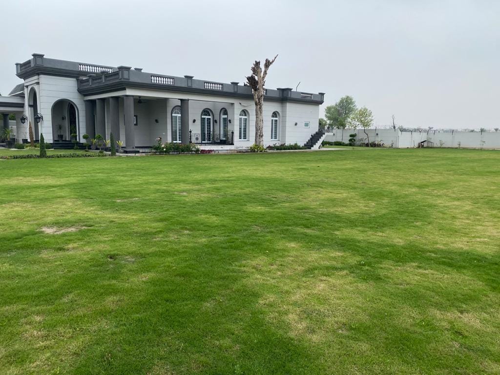 TALAT ESTATE OFFERS FARM HOUSE FOR SALE AT BARKI ROAD 